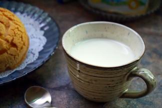 配上一杯热奶真是不错