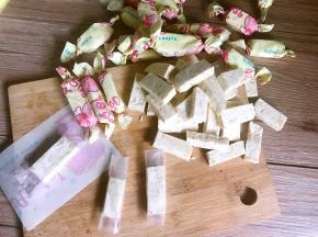 用糖纸包好