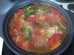 搅拌均匀，汤汁浓稠即可