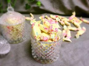 放入糖罐保存，想吃的时候就可以吃哦