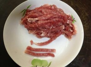 猪梅肉切丝