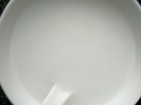 淀粉也加入适量的水调好备用