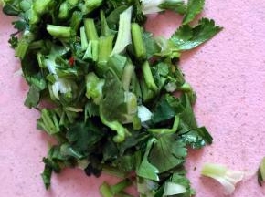 香菜切段