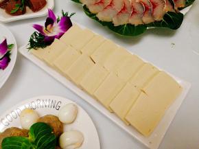 千页豆腐，千页豆腐好吃，口感比较Q弹