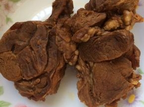 牛肉做好后，捞出。切片即可。
