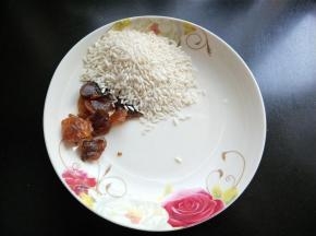 准备白糯米。