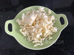 准备芝士碎