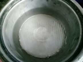 一个盆里烧水