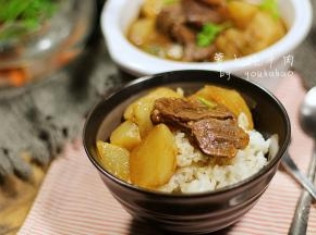 搭配一碗白米粉，比平时多吃一碗啊