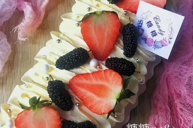 水果奶油蛋糕卷