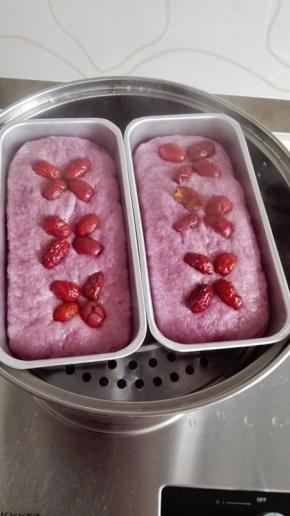 蒸15-20分钟，开盖取出