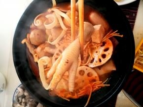 鸡爪放的早，现在吃起来超级的好。