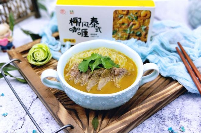 咖喱牛肉粉丝汤