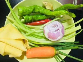 准备所需材料如图