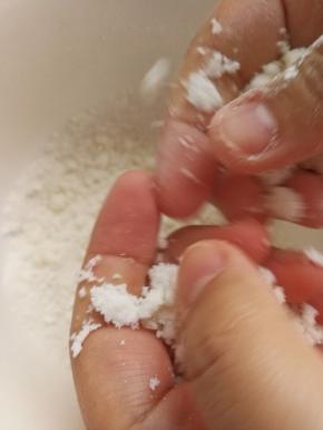 也可以过筛，会很细腻，就是会有点慢