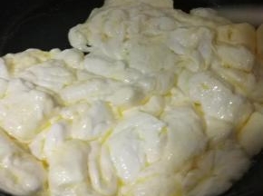 不停的搅拌
9