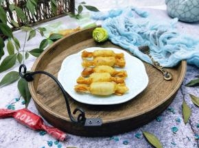 外皮酥 脆，香蕉嫩滑。