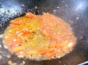 炒出汁水