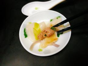 皮薄肉多特别好吃，口感糯糯的