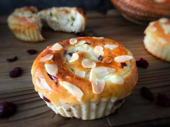 蔓越莓奶酪面包卷