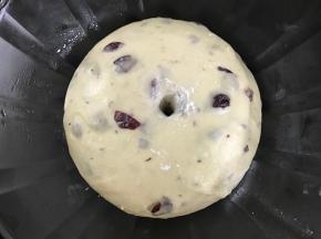 放温暖处进行一次发酵。