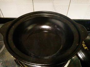 这个是干烧不裂的砂锅煲