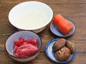 备好食材，糯米提前3小时浸泡