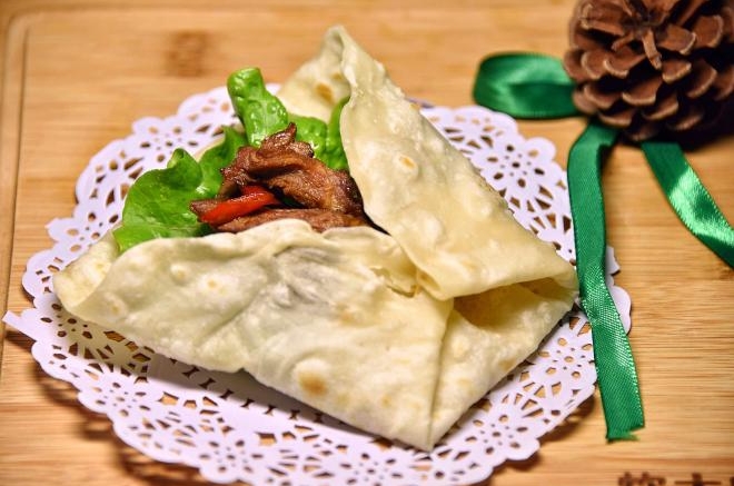 嫩牛卷饼