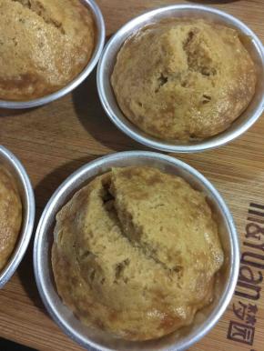 好吃的红糖发糕做好了。