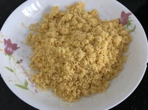 过完筛后均匀细腻蓬松