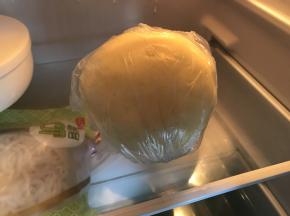 置冰箱冷藏至半小时（不要超过一小时为宜）