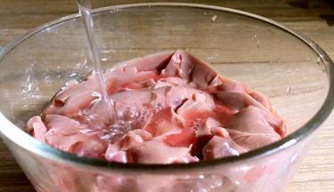 再冲洗几次至水变清