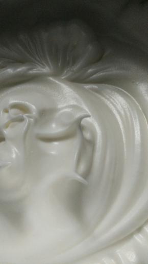 打发至湿性大弯勾状态