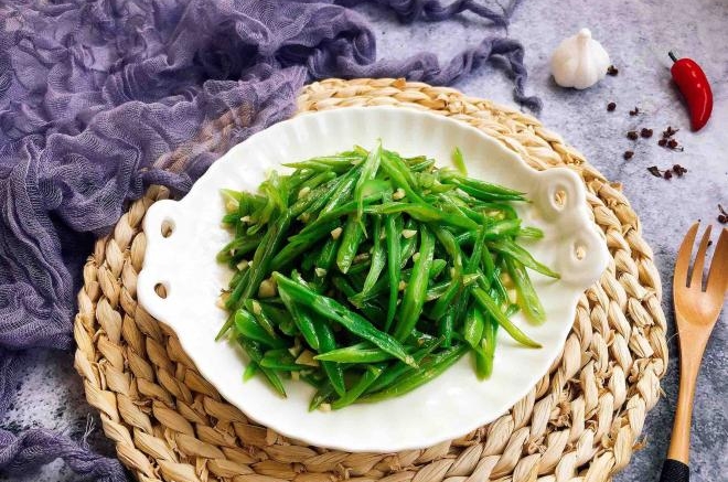 家庭快手小炒 花椒油炒豆角丝
