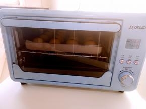 东菱DL-K25H烤箱160度预热10分钟后放入烤箱。160度烤30分钟。