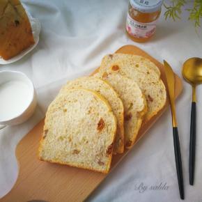 非常松软的面包。