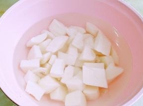 切成等量的块。