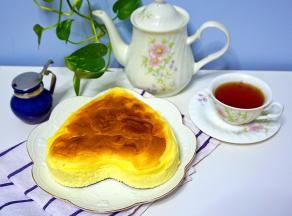 脱模，美味的舒芙蕾芝士蛋糕做好了