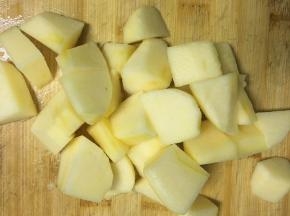 将苹果均匀切小块