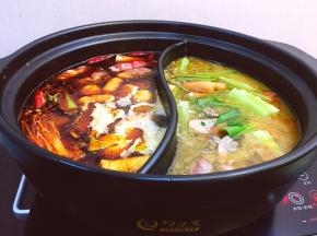 将要吃的下入锅中，边煮边吃