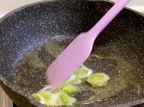 爆香葱姜
