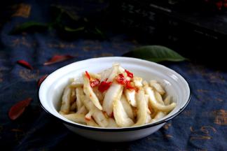 早上配粥吃，挺好！