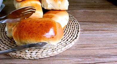 香喷喷的豆浆面包就做好了