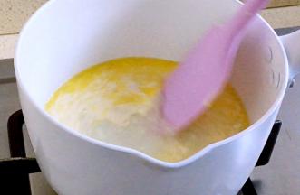 搅拌融合，煮沸