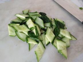 黄瓜切片
