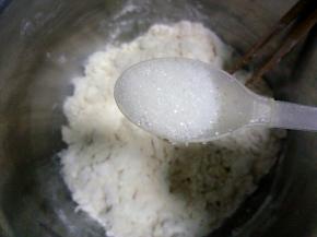 糖，盐和糖分开放，不要放在一起