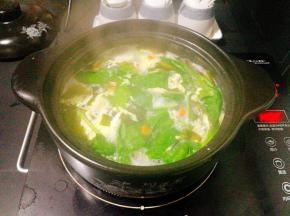 最后加入菠菜