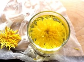 泡上五分钟让每一个花瓣充分的舒展。