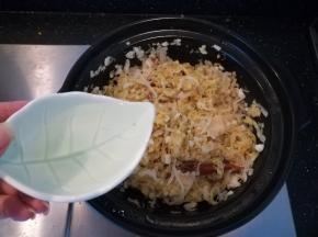 加入清水煮开。