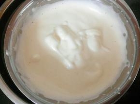 打好的蛋糊滴落下来会保持一段时间就打好了